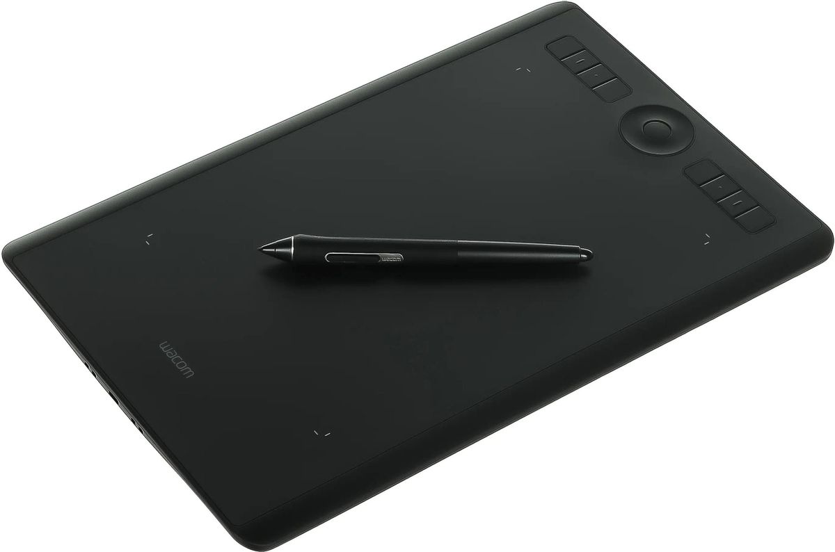 Графический планшет Wacom Intuos Pro M A5,  черный [pth-660-n]